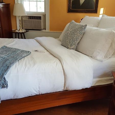 The 1720 House Bed & Breakfast Vineyard Haven Dış mekan fotoğraf